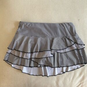 Lucky In Love Tennis Skort Womens Size M Black White Stripe Tennis Skirt